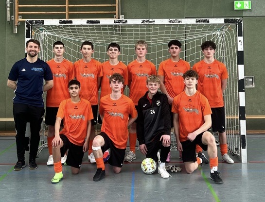 Futsal-Kreismeisterschaften: Richard-von-Weizsäcker-Gesamtschule triumphiert mit 7:5