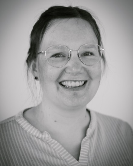 Angela Schmelter