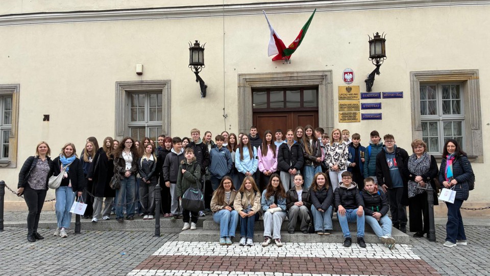 Die Austauschgruppe aus Rietberg und Głogówek beim Gruppenfoto